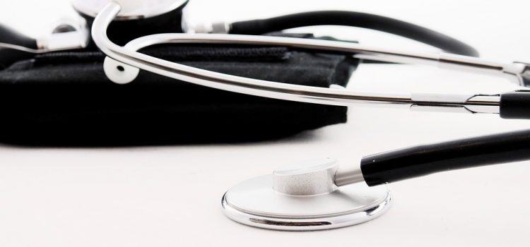 mejores dermatólogos adeslas en coruña walter